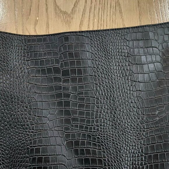 Express Faux Crocodile Black Mini Skirt Size XS (00) NWOT Never Worn Lined - Picture 4 of 14